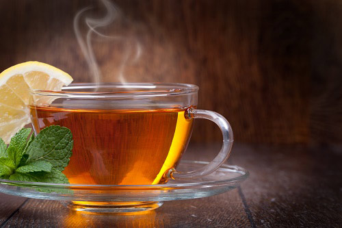 Uống trà nóng làm tăng nguy cơ ung thư thực quản